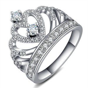 💎 Fashion Luxury Hollow Crystal Sweet Heart Lovely Ring for Women, PD518